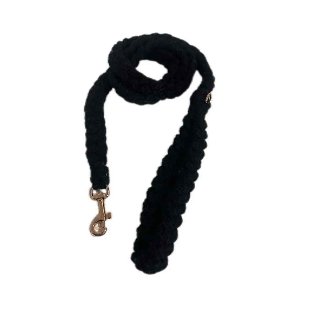 Petite Macramé Dog Leash image